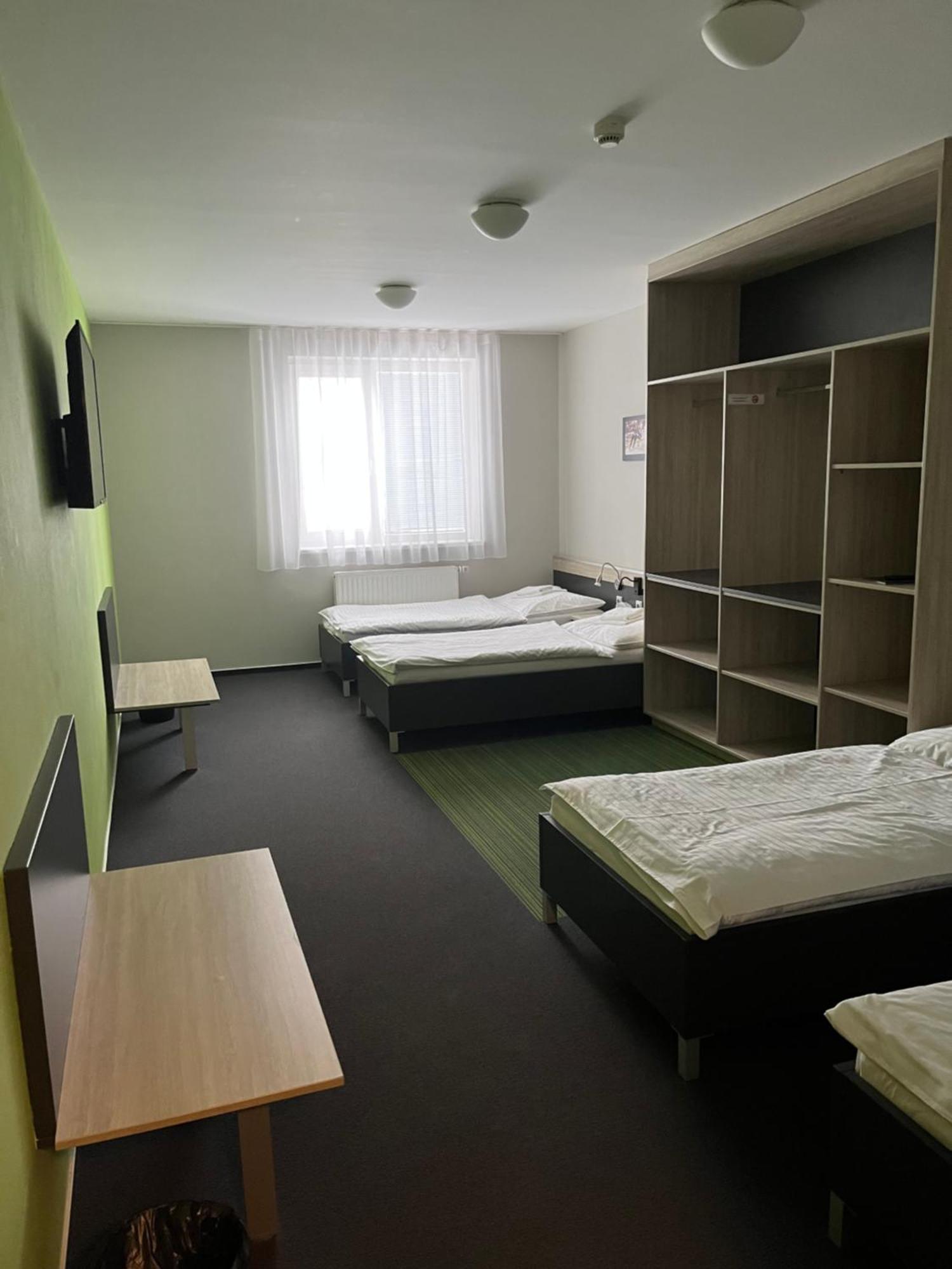Buly Arena Hotell Kravaře Exteriör bild